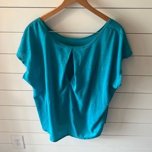 Kohls open back yoga/athleisure top XL